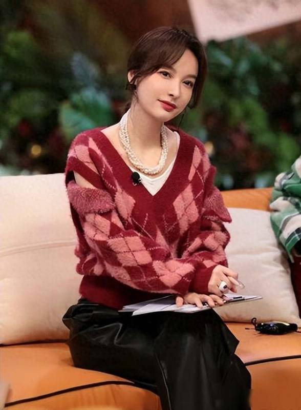  平静的力量：吴昕与郑凯的七年“静音式”相伴 娱乐新闻