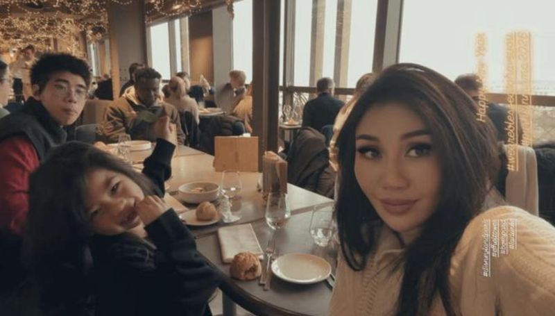  深度拆解：何超盈如何用六年时间，为女儿构建起一套完整的艺术培养体系 娱乐新闻